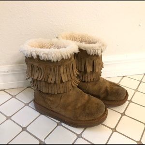 UGG fringe leather boots 11 Scarlette Chesnut